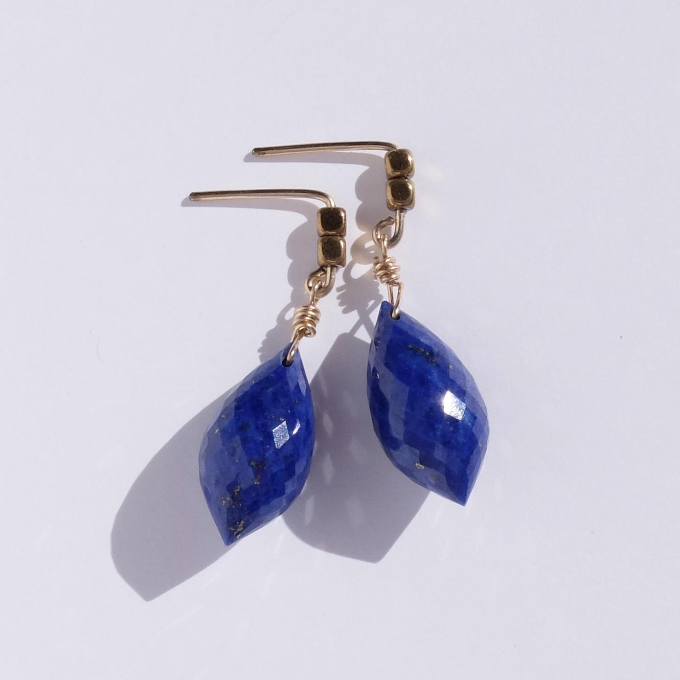 STEAM（スティーム）14kgf 宝石質ラピスラズリのピアス