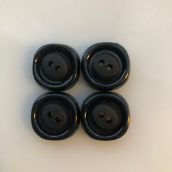 アンティーク ボタン 4個　ビンテージ 昭和 レトロ 個性的 ハンドメイド素材 日本製 ポップ アクセ ブラック 2枚目の画像