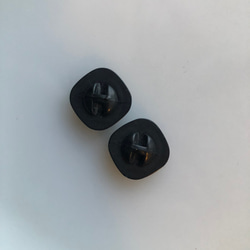 アンティーク ボタン 2個　ビンテージ 昭和 レトロ 個性的 ハンドメイド素材 日本製 ポップ アクセ ブラック 5枚目の画像