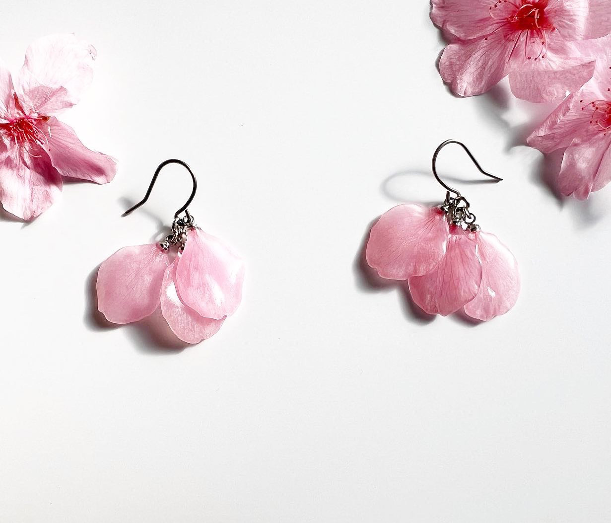 ☆❤️  桜　さくら　花びら　春　パール　ピアス　イヤリング　ハンドメイド 桜　さくら　花びら　春　パール　ピアス　イヤリング　ハンドメイド  ☆❤️