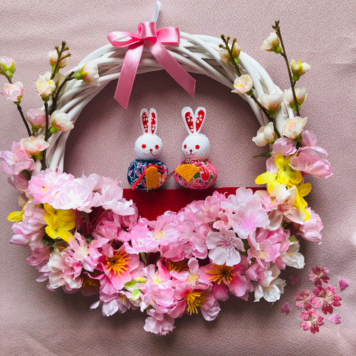 送料無料 お雛様リース ちりめん布のお内裏様とお雛様 桜 桃 菜の花