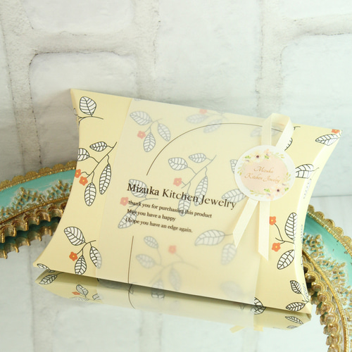 超超レアレア ピンクグロッシュラーガーネット ドロップカットピアス14KGF 超超超レア】ピンク・グロッシュラーガーネット トパーズ 蕾