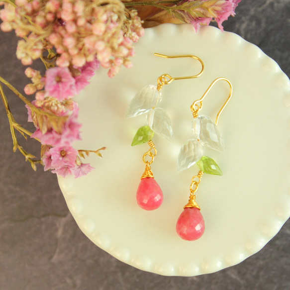 超超レアレア ピンクグロッシュラーガーネット ドロップカットピアス14KGF 超超超レア】ピンク・グロッシュラーガーネット トパーズ 蕾