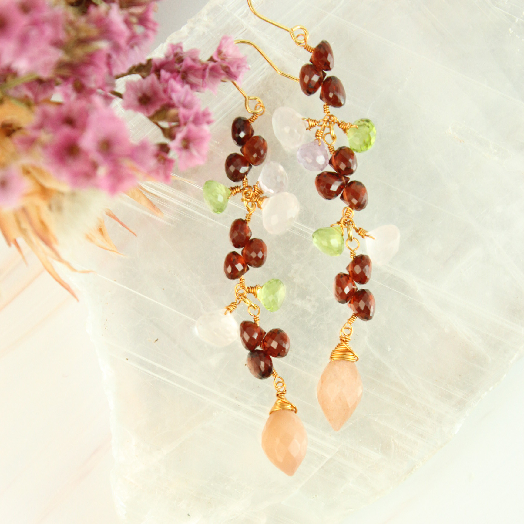 【1個限定】ガーネット オニオン ロング 耳飾り