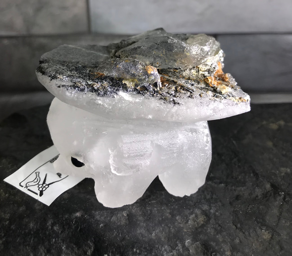 天然白水晶精雕象擺件 共生灰銻礦 雲母 稀少 極美 第9張的照片