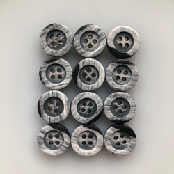 アンティーク ボタン 12個　ビンテージ 昭和 レトロ 個性的 ハンドメイド素材 日本製 ポップ アクセ マーブル　白 4枚目の画像