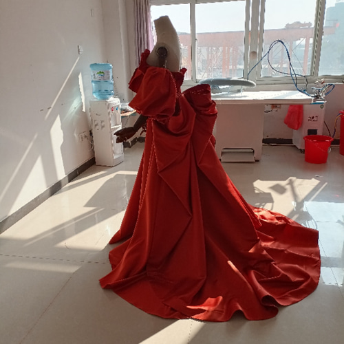 人気上昇！パーティードレス テラコッタ色 テラコッタ ベアトップ  