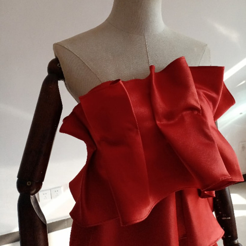 人気上昇！パーティードレス テラコッタ色 テラコッタ ベアトップ  