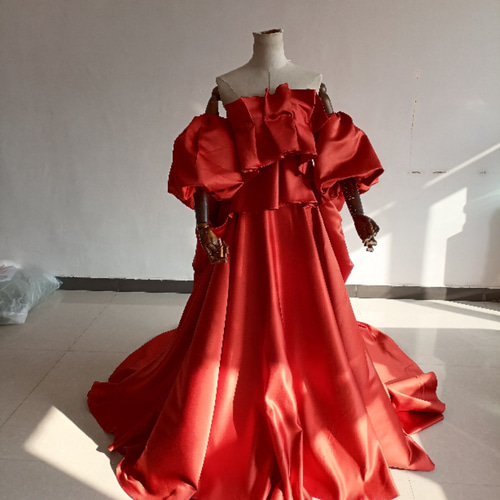 人気上昇！パーティードレス テラコッタ色 テラコッタ ベアトップ  