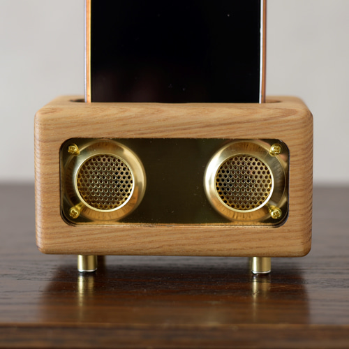 真鍮と木のスマホスピーカー スマホスタンド・スマホスピーカー
