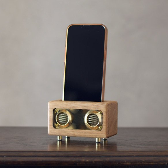 au - auガラケー用スピーカースタンド　レア？ au - auガラケー用スピーカースタンド レア？の通販 by とっとこ