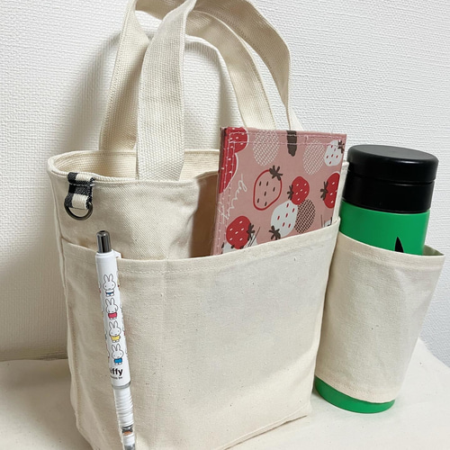 色違いも販売中❤️機能的❤️ペットボトル入れ仕切り付き❤️便利な