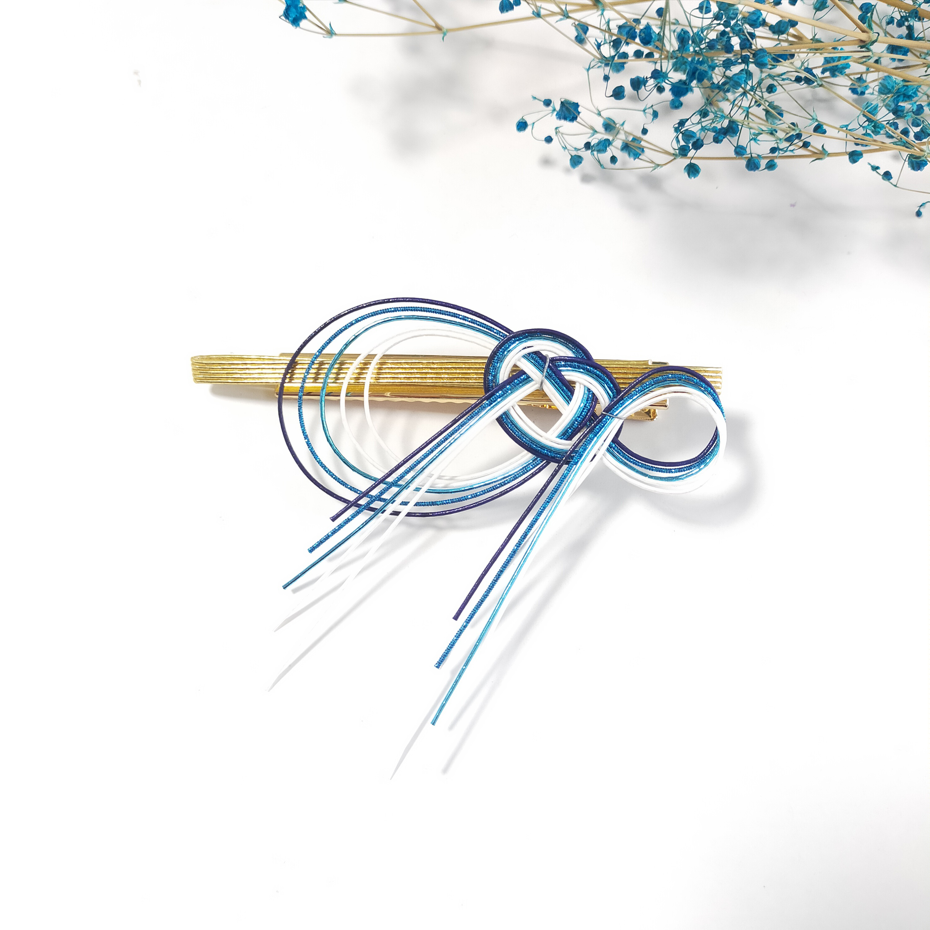 〜水引のリボンバレッタ　ブルー〜　ヘアピン　アンティーク　和装　和風　成人式　振袖　七五三　お宮参り　卒業式　着物　花柄