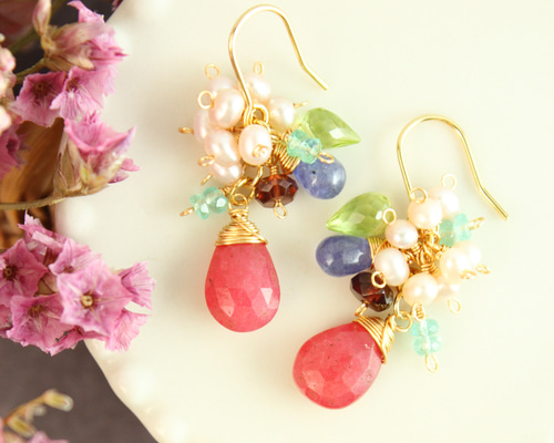 超超超レア】ピンク・グロッシュラーガーネット 花束 耳飾り ピアス