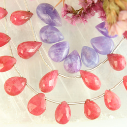 【超超超レア】ピンク・グロッシュラーガーネット　花束 耳飾り 5枚目の画像
