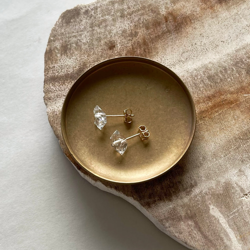 Herkimerdiamond Simple Design Pierced Earring 1粒ハーキマー
