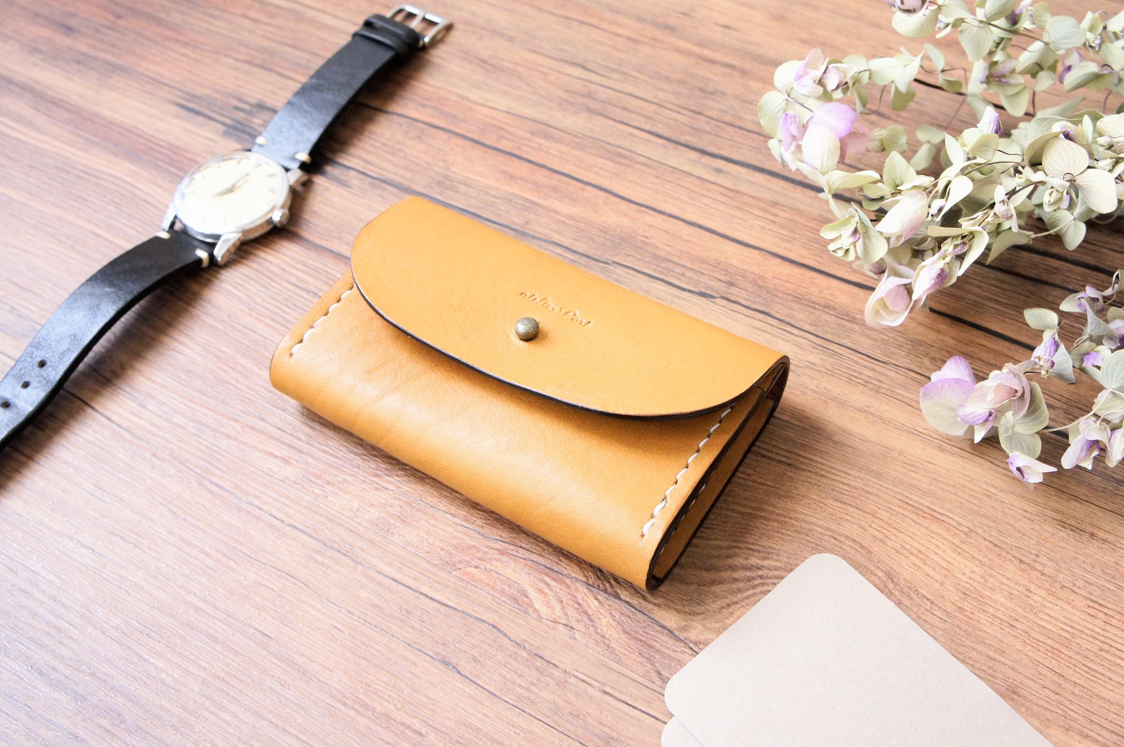 ギボシタイプのシンプルなカードケース/名刺入れ/名入れ刻印/手縫い/ギフトラッピング/本革/送料無料