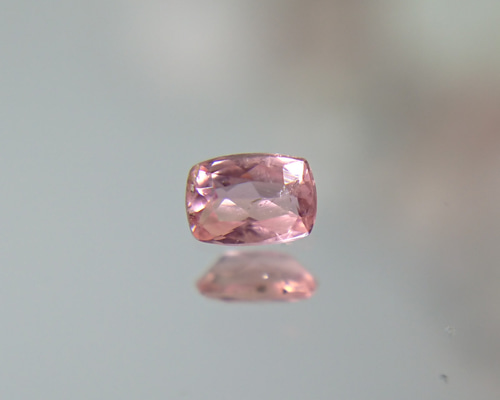 ヴェイリネナイト 0.05ct ⭐1993 天然石 べるふぇKIRABOSHI希少石 取り 