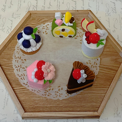 ☆受注製作☆ フェルトケーキ バースデーケーキ アニバーサリー