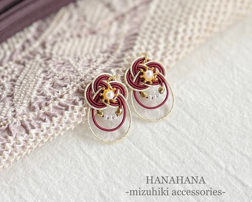 雫】水引のピアス／イヤリング ピアス（その他） HANAHANA 通販