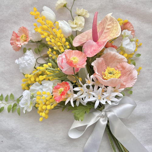 春ブーケ ミモザ&ポピー&アンスリュームのウェディングブーケ