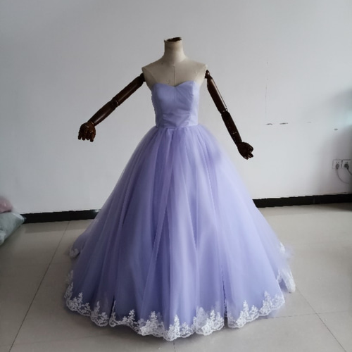 紫色 刺繍付きカラードレス フロアレングス 紫色 刺繍付きカラードレス フロアレングス