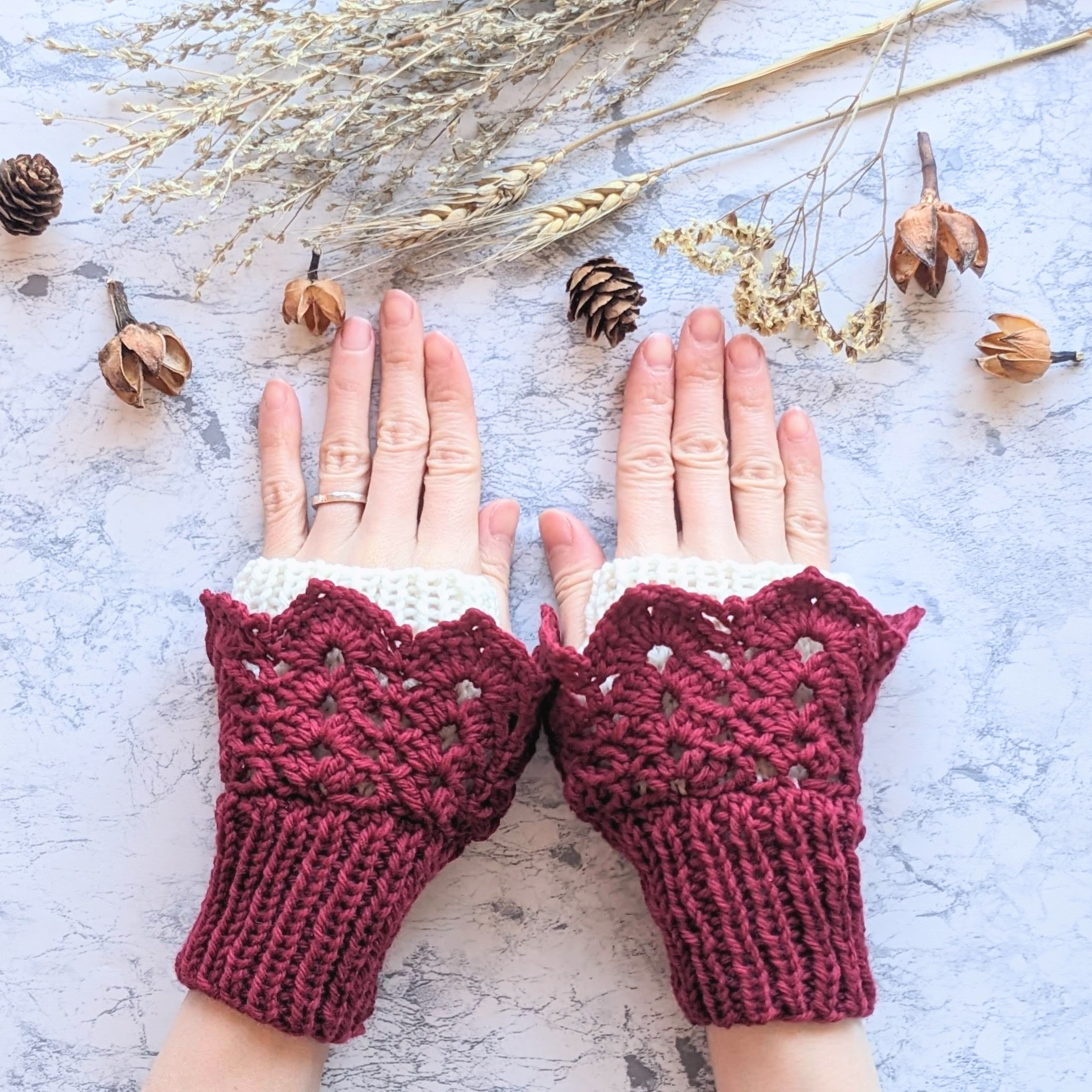 【受注制作】ロッキーメリノウールで編んだリストウォーマー