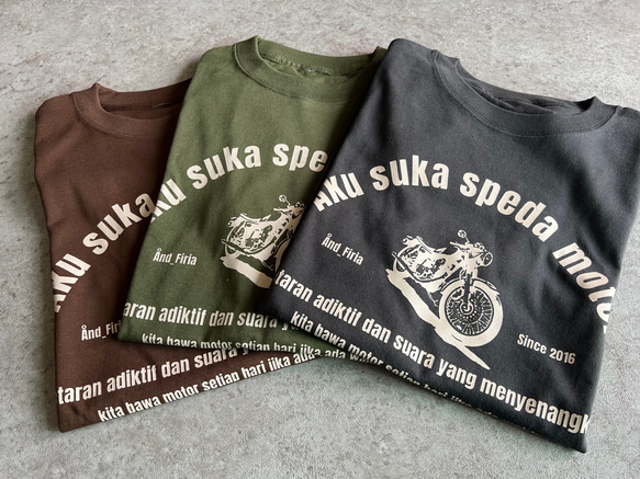 Cafe Style 是一款受歡迎的原創自行車 T 卹，採用成熟的配色方案。 第10張的照片