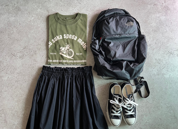 Cafe Style 是一款受歡迎的原創自行車 T 卹，採用成熟的配色方案。 第8張的照片