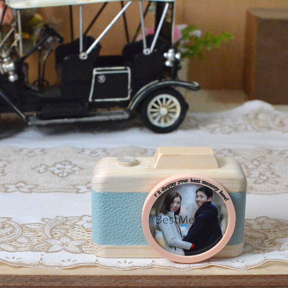 【父の誕生日プレゼント】カメラ好きなお父さんに思いを込めて！カメラ型フォトフレーム【ライトブルー】写真12枚 4枚目の画像