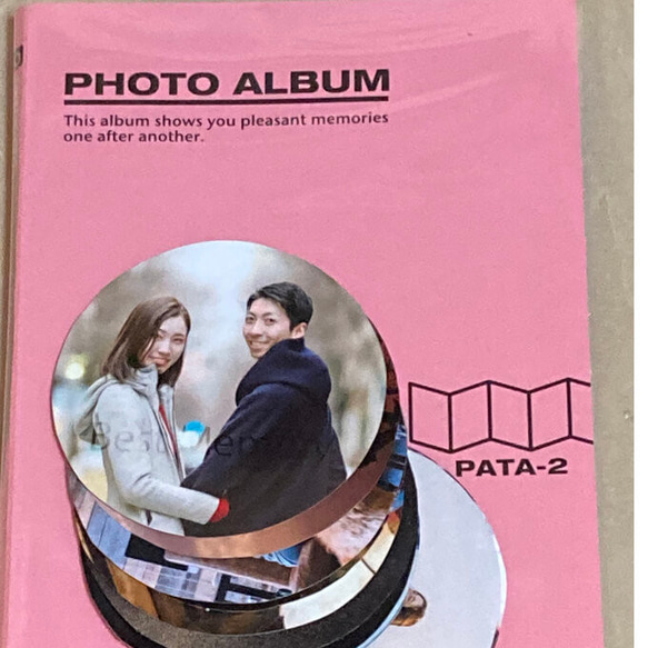 【父の誕生日プレゼント】カメラ好きなお父さんに思いを込めて！カメラ型フォトフレーム【ライトブルー】写真12枚 2枚目の画像