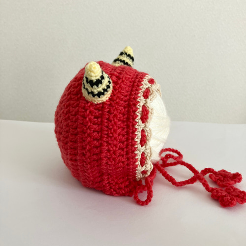 節分ベビーボンネット☆新生児～2歳サイズ 赤鬼 ツノ 手編み 帽子