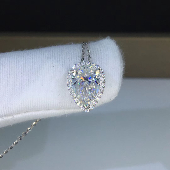 newデザイン】2カラット ペアシェイプ ダイヤ ネックレス K18WG  