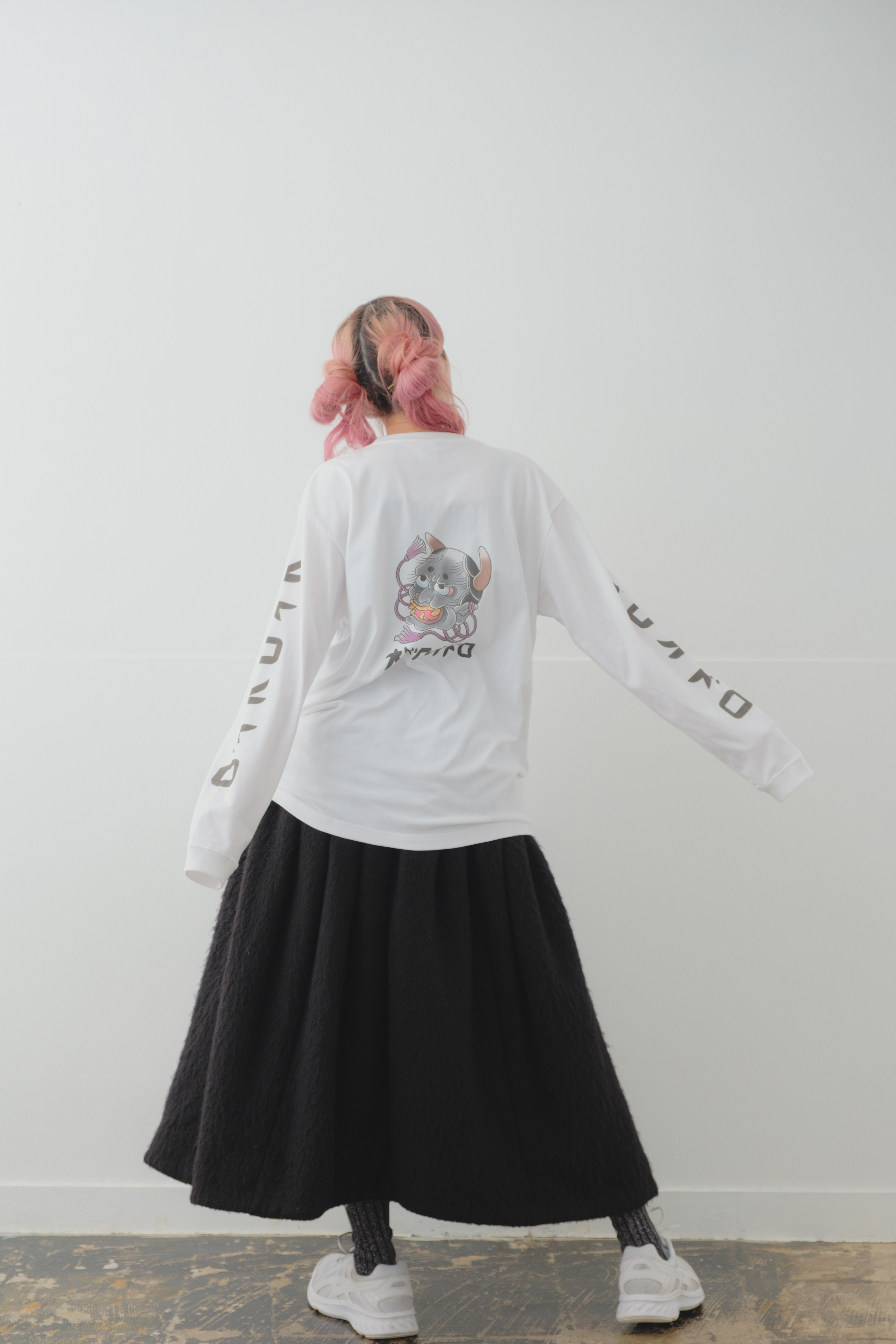 オドロオドロ　【般若　type-B】ロンT  スウェット ビッグシルエット　オーバーサイズ  ホワイト　白