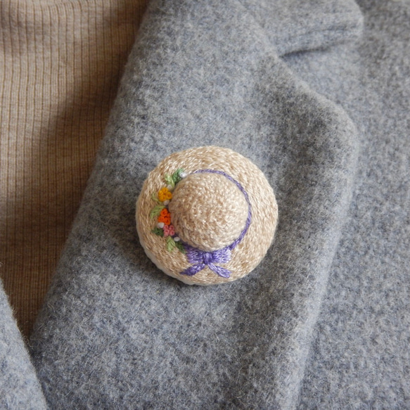 刺繡小草帽胸針/別針/小物/配件 第1張的照片