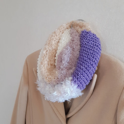 《小さめ！Sサイズのスヌード ふわもこ手編み》　軽くて暖かい肌に優しいウールの毛糸を使用　可愛く冬支度 3枚目の画像