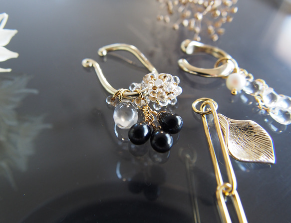 Ear cuff＊précieuses noires＊4way  ヨーロッパ製ファルファーレのイヤーカフ 1枚目の画像