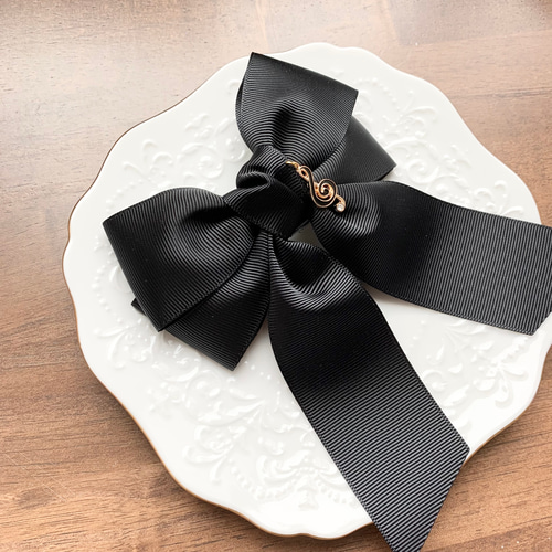 ブラックリボンヘアアクセサリー ビッグダブルリボン ブラック 黒のト音記号 リボンヘアアクセサリー