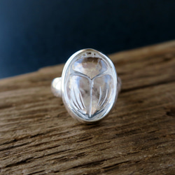 水晶　手のひらサイズ スカラベ クォーツ・水晶 SV925 オープンリング フリーサイズ 虫