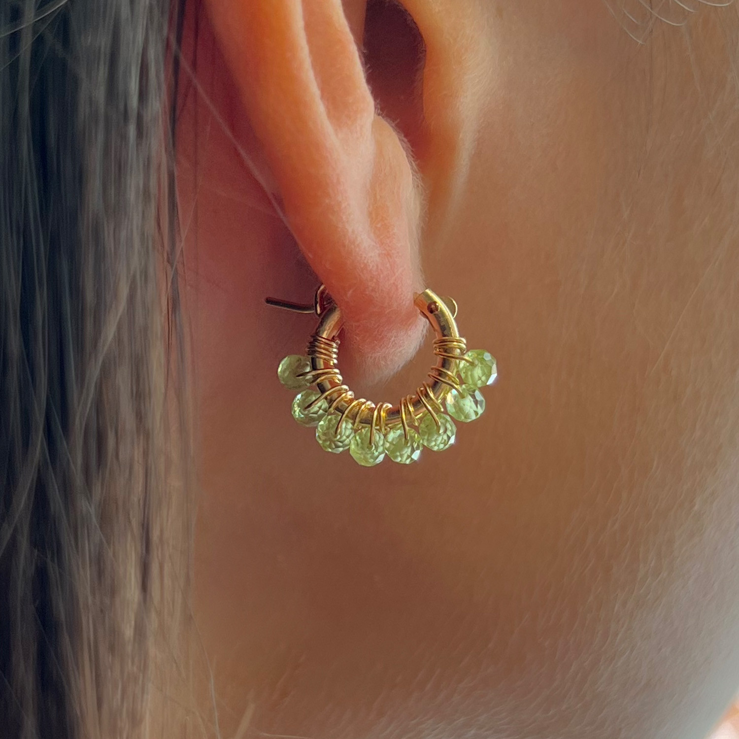 8月誕生石✶ペリドット✴︎フープピアス