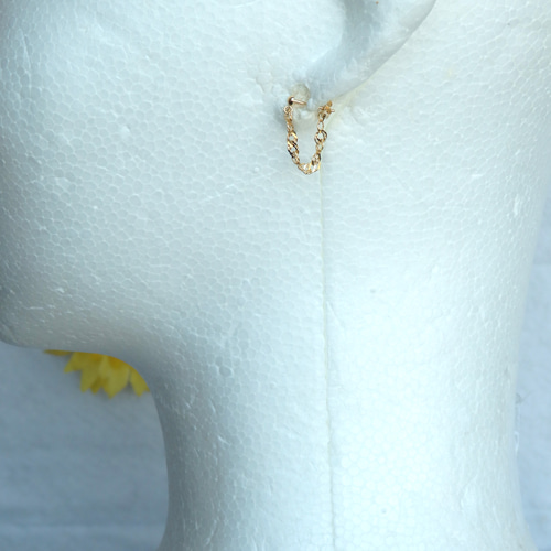 Maru　k18ピアス　スクリューチェーン　フープピアス　つけっぱなし k18ピアス スクリューチェーンフープピアス チェーンピアス 18金 18k