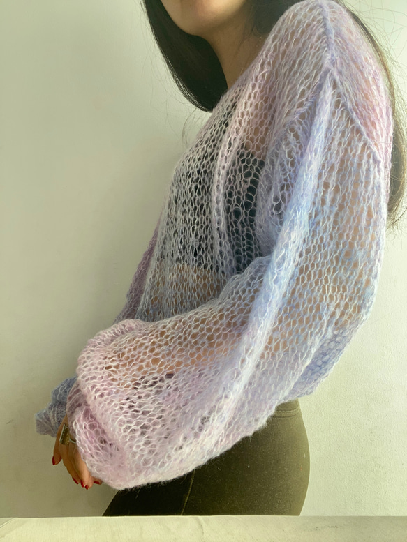 SALE 手編みシアーモヘアニット　オーバーサイズ　長め袖　パステル虹色　ローゲージ 12枚目の画像