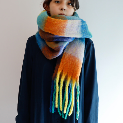 お取置き品」ふわもこ素材のオーバーサイズドチェックマフラー ギフト