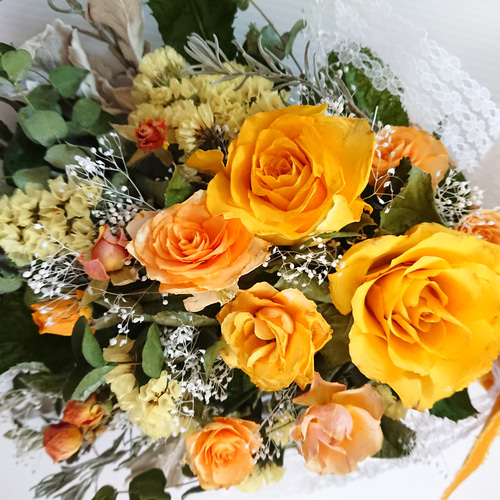 ドライフラワー★ミニ薔薇ユーカリボリュームリース★松ぼっくり　スターチス ドライフラワー☆ミニ薔薇ユーカリボリュームリース☆松ぼっくり