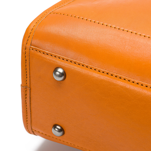 底鋲付き」2way本革ビジネスバッグ ブリーフケース メンーズ おしゃれ