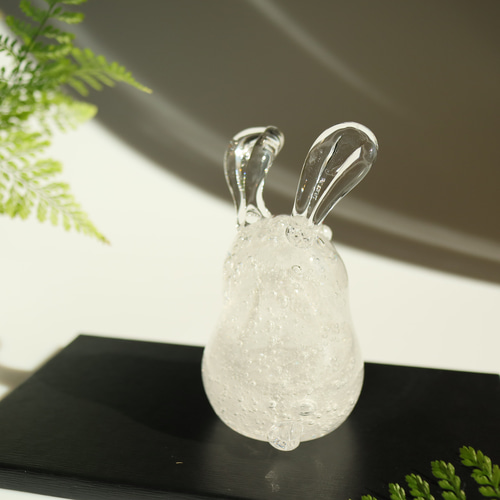ガラスのぽってりうさぎ【受注生産】 その他置物 Glass Forest
