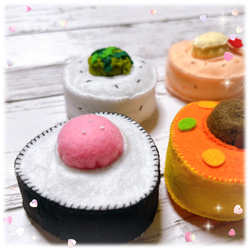 フェルトおにぎり☆具が外せます☆フェルトままごと おもちゃ・人形