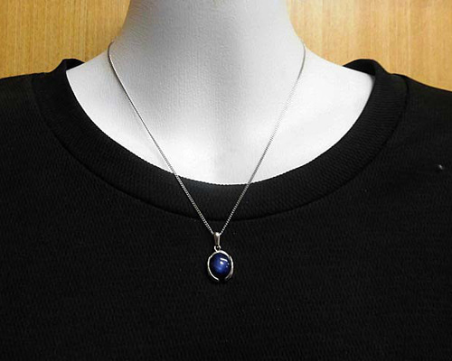 スターサファイア風ネックレス 18K 大きめ❗合成スターサファイア 18k ネックレストップ - メルカリ