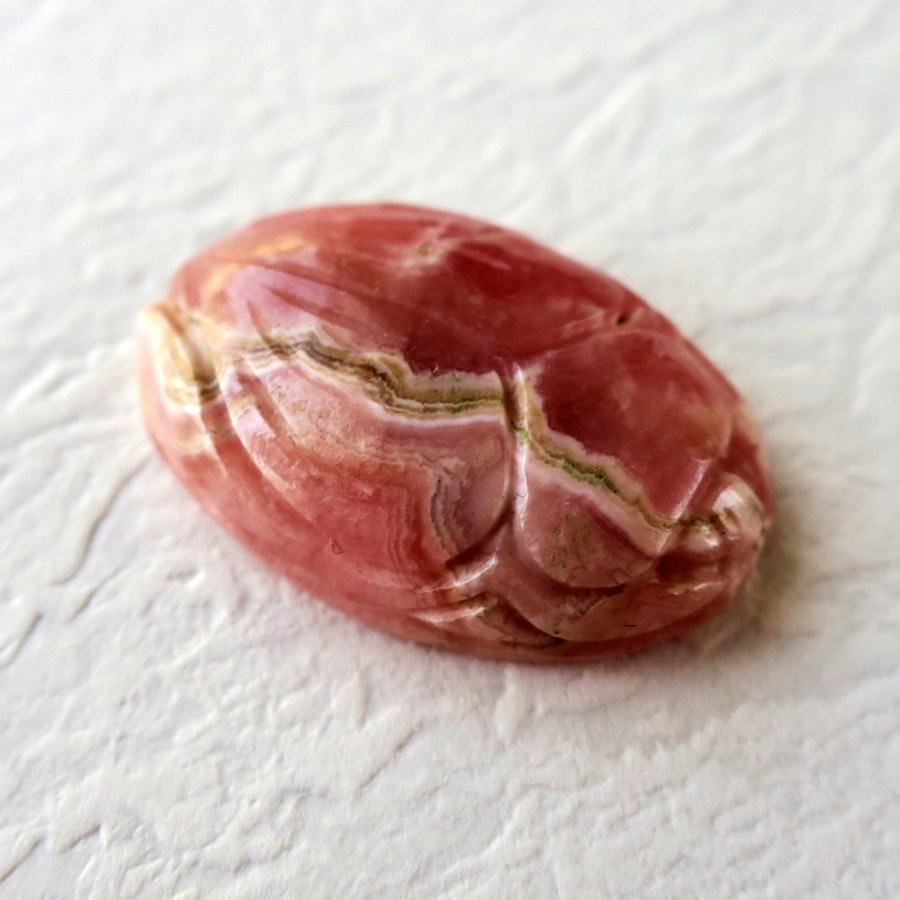 【ロードクロサイトルース】スカラベ 彫刻 25mm｜ハンドメイド素材 × 天然石