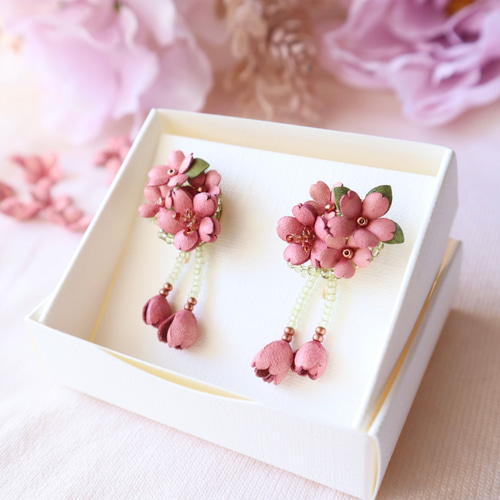 桜さくら革花ピアス/淡ピンク/冬春アクセサリー/卒業式、入園・入学式